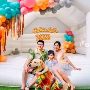 white bouncy castle indonesia
